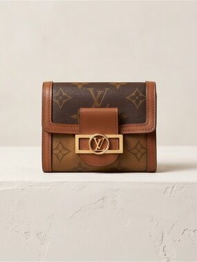 Louis Vuitton Reverse Monogram Dauphine Wallet